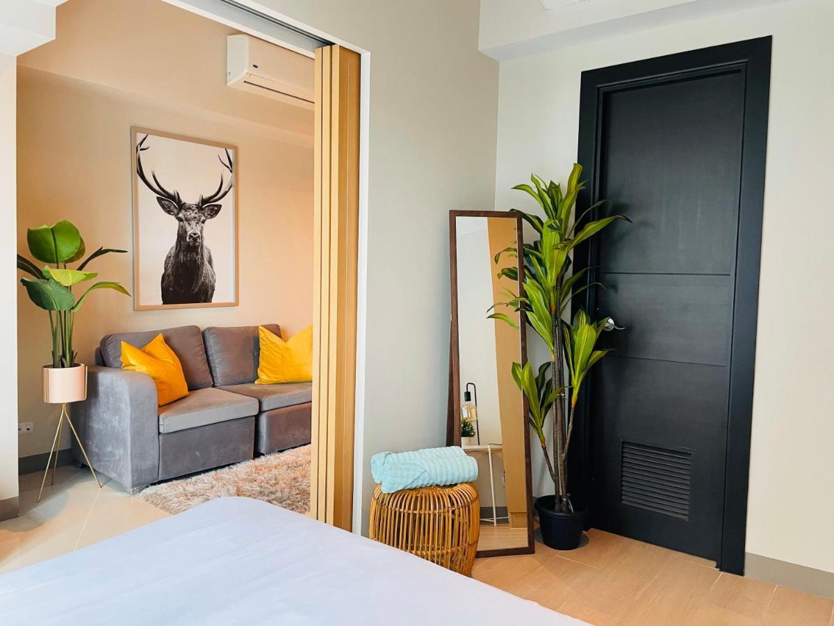 Uptown Parksuites Bgc Taguig Extérieur photo