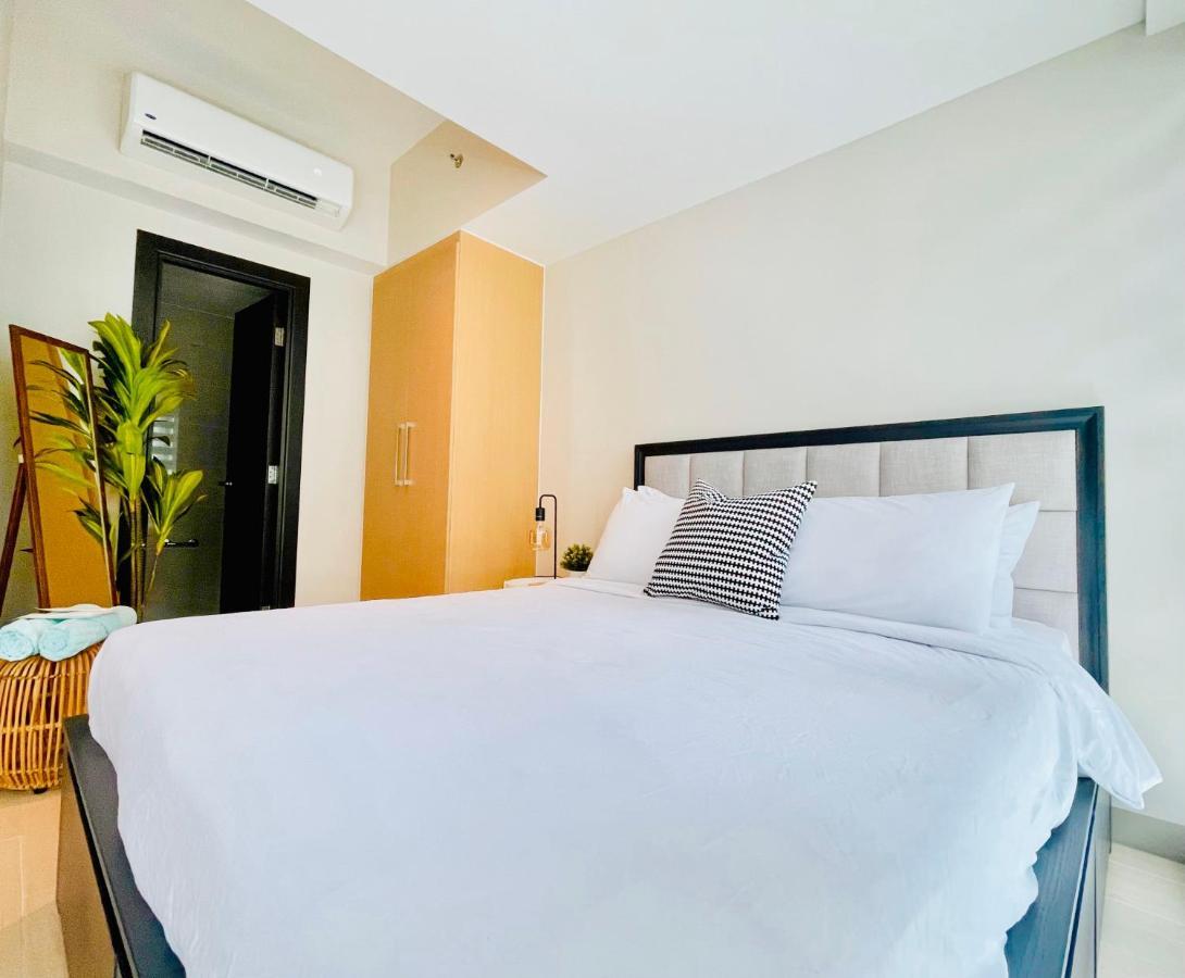 Uptown Parksuites Bgc Taguig Extérieur photo