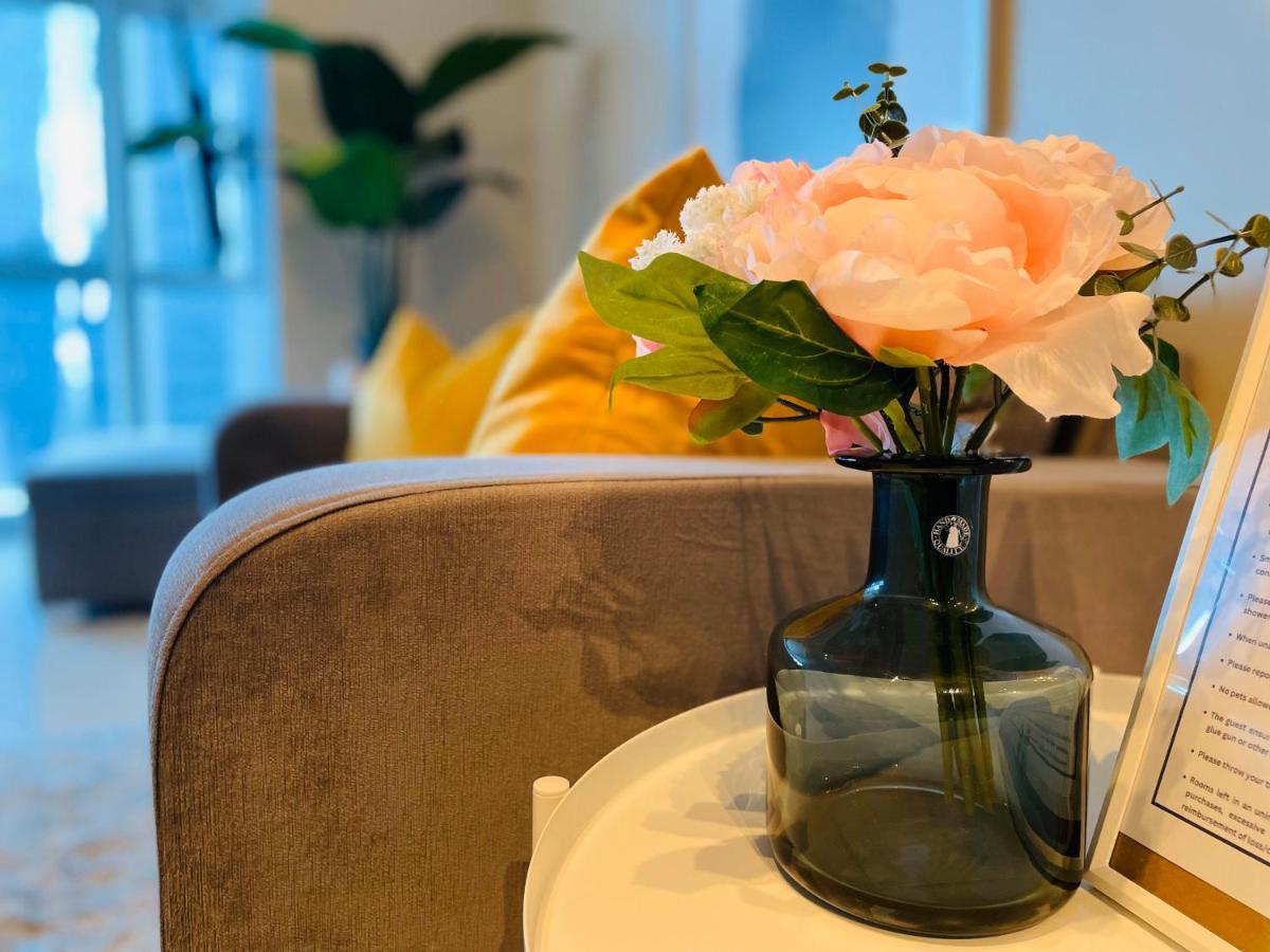 Uptown Parksuites Bgc Taguig Extérieur photo