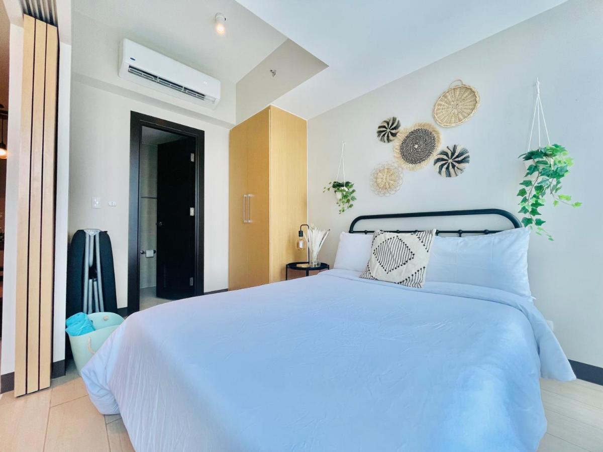 Uptown Parksuites Bgc Taguig Extérieur photo