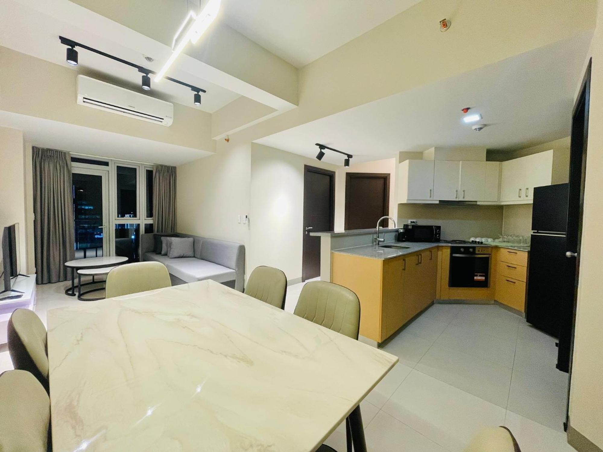 Uptown Parksuites Bgc Taguig Extérieur photo
