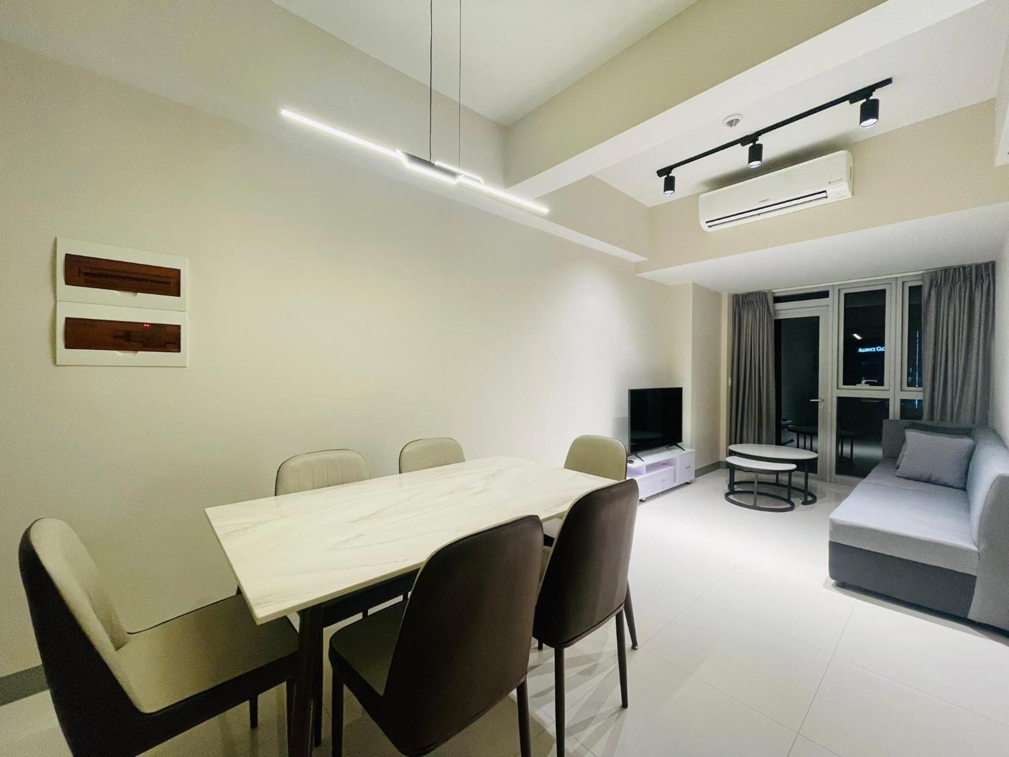 Uptown Parksuites Bgc Taguig Extérieur photo