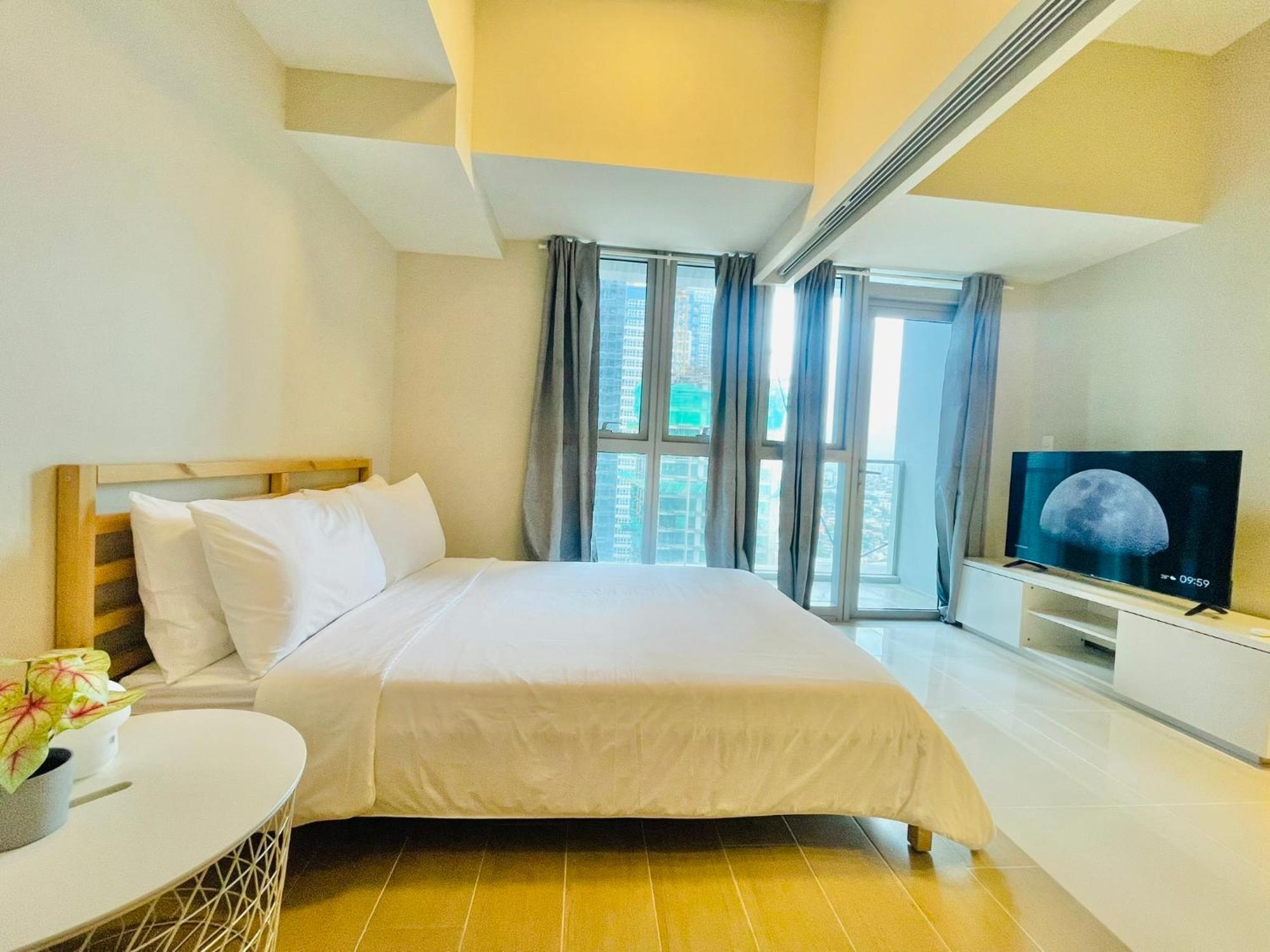 Uptown Parksuites Bgc Taguig Extérieur photo